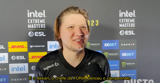 是他十六年 是他十六年